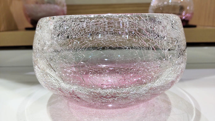 きらめく仏具。